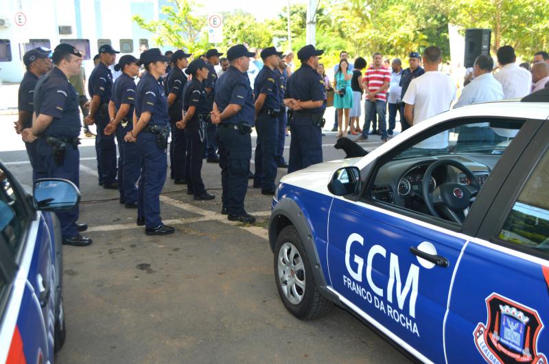 Guarda Municipal de Franco da Rocha recebe quatro novas viaturas Guarda Municipal de Franco da Rocha recebe quatro novas viaturas