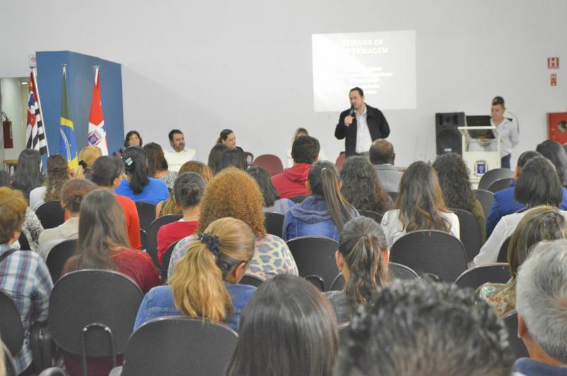 Secretaria Municipal de Saúde realiza evento especial em comemoração a Semana da Enfermagem no Centro Cultural Newton Gomes de Sá Secretaria Municipal de Saúde realiza evento especial em comemoração a Semana da Enfermagem no Centro Cultural Newton Gomes de Sá