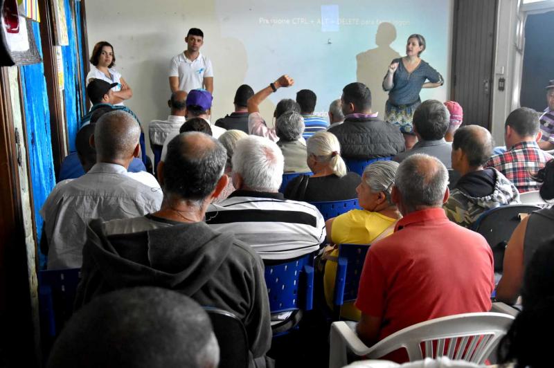 Novembro Azul: Usuários do CAPS e da Unidade de Saúde Mental recebem orientações sobre o câncer de próstata Novembro Azul: Usuários do CAPS e da Unidade de Saúde Mental recebem orientações sobre o câncer de próstata
