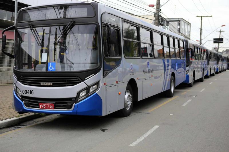 Cinco novos ônibus integrarão a frota do transporte público em Franco da Rocha Cinco novos ônibus integrarão a frota do transporte público em Franco da Rocha
