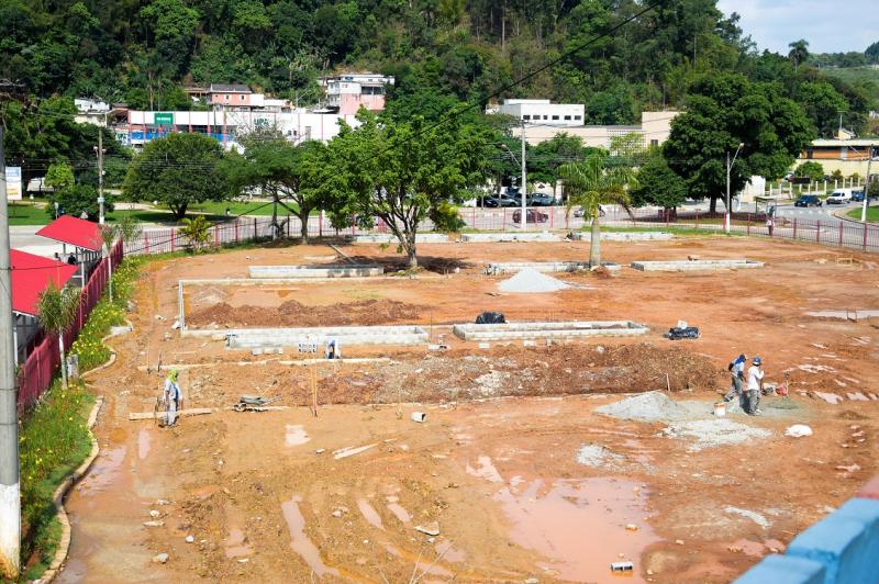 Parque municipal ganhará cinco novas quadras esportivas Parque municipal ganhará cinco novas quadras esportivas