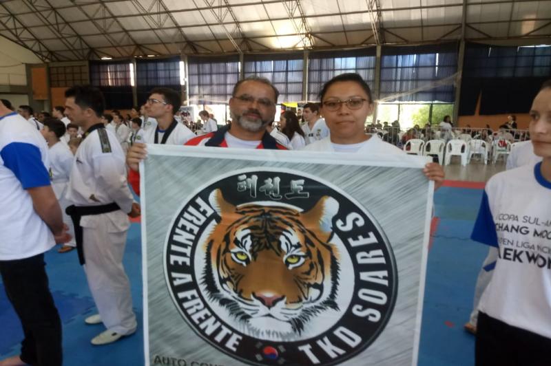 Quéren Ferreira conquista medalha de prata na Copa Sul-Americana de taekwondo Quéren Ferreira conquista medalha de prata na Copa Sul-Americana de taekwondo