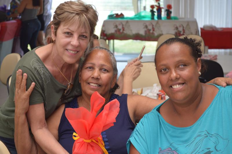 Centro Dia do Idoso de Franco reuniu frequentadores e familiares Centro Dia do Idoso de Franco reuniu frequentadores e familiares
