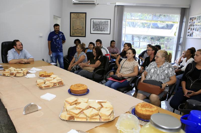Primeira edição do ano do Café com o Prefeito reúne moradores no gabinete Primeira edição do ano do Café com o Prefeito reúne moradores no gabinete